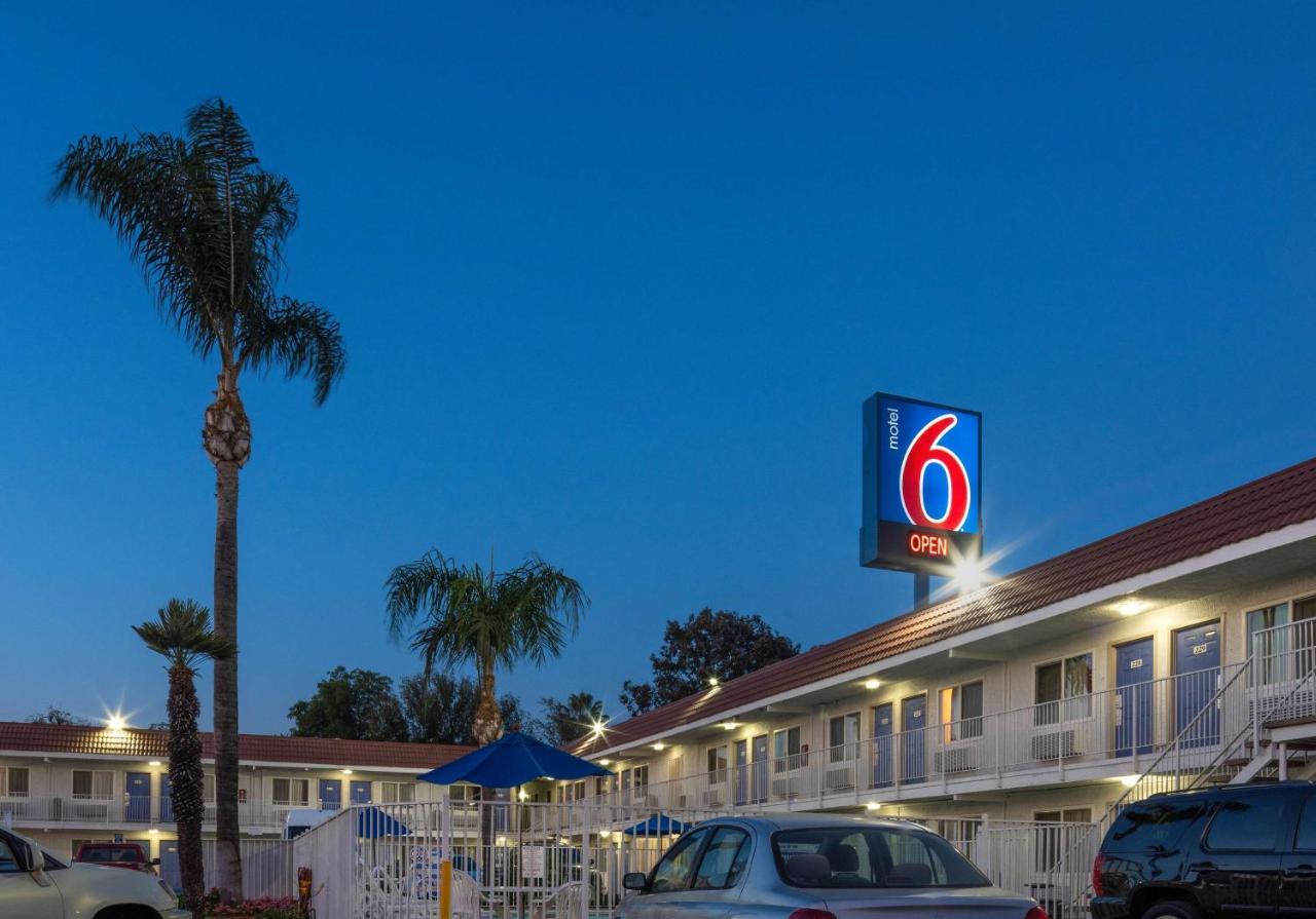 Motel 6-Sepulveda, Ca - Los Angeles - Van Nuys - North Hills Exterior photo